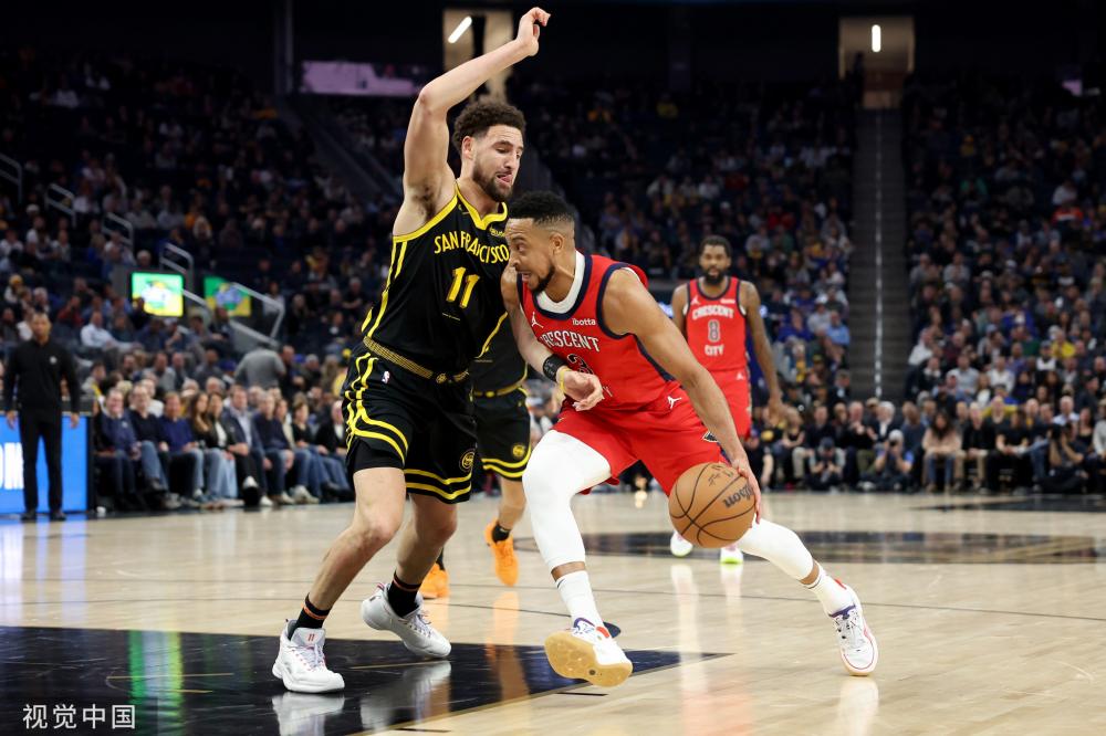 西蒙斯过去 西蒙斯过去